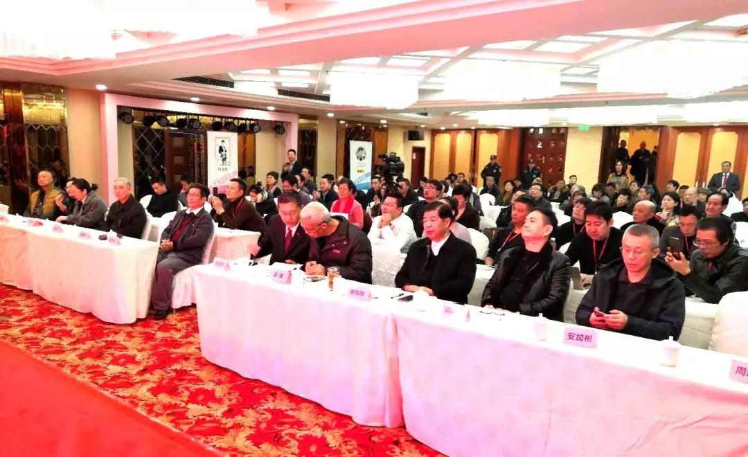来自国际知名的专家学者集聚一堂共同分享交流免疫治疗领域的最新进展，重点讨论了腾博会超级抗原免疫疗法的临床与治疗技术